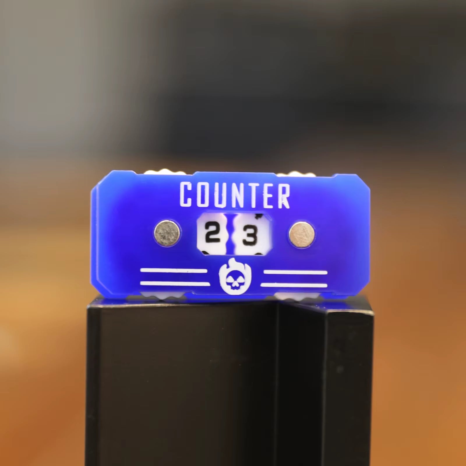 Dual Tracker – Dual Player Hit Points Accessory for Card Games