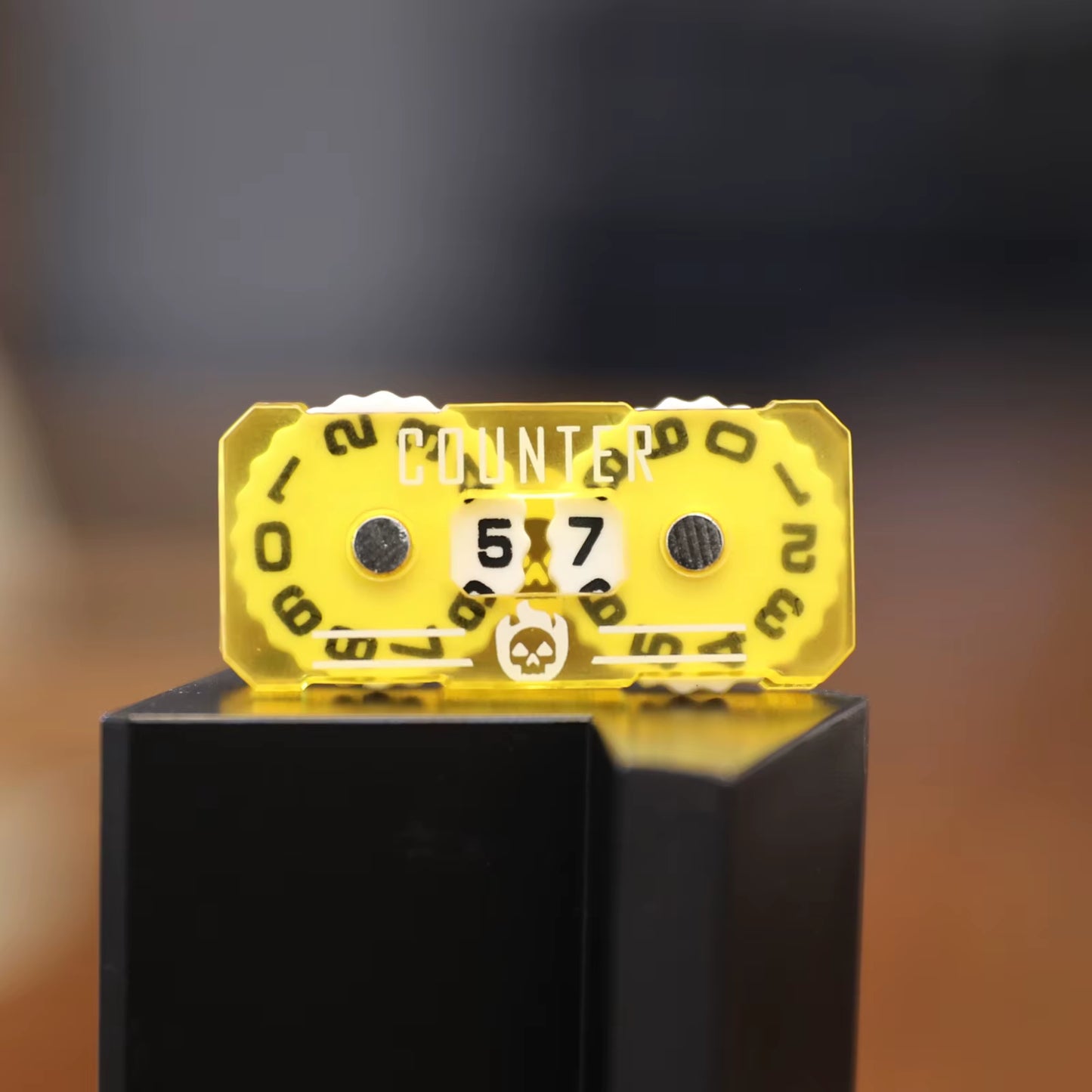 Dual Tracker – Dual Player Hit Points Accessory for Card Games