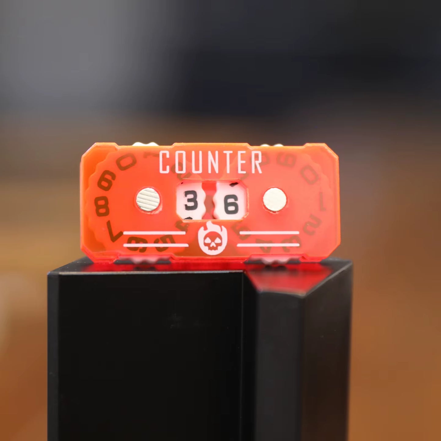 Dual Tracker – Dual Player Hit Points Accessory for Card Games